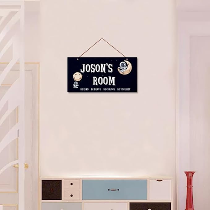 Personalized Astronaut Sign Custom Name Decoration Exquisite Decorative Signs for Kids Room Wall Art Decor Outer Space Themed Decor Nursery Decor For Boys Room