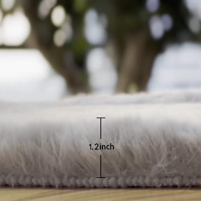 ORINOVA Washable Furry 5ft Round Area Rugs - Image 3