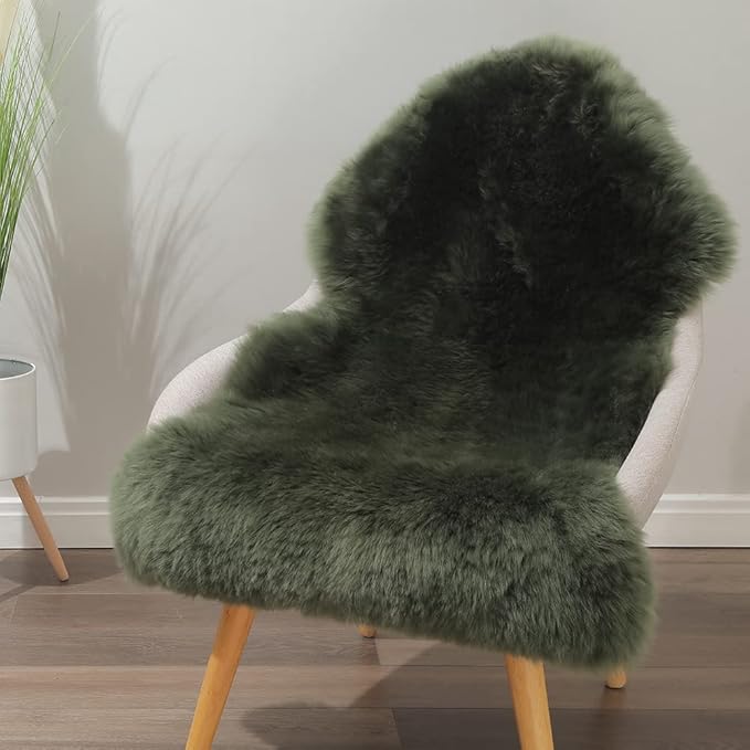 LLB Genuine Sheepskin Area Rug Wool Rug Fur Carpet Fluffy Shaggy Fur Rug by LLB