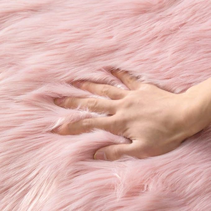 MIULEE Fluffy Area Rug 2x3 ft Faux Fur Sheepskin Rug - Image 3