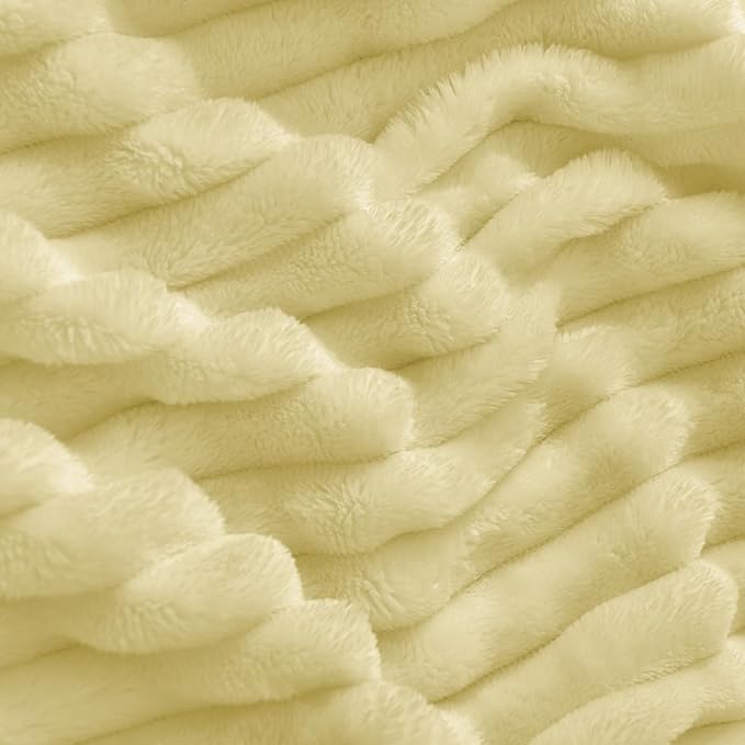 BEDELITE Ribbed Transparent Yellow Fleece Twin Blanket - Image 3