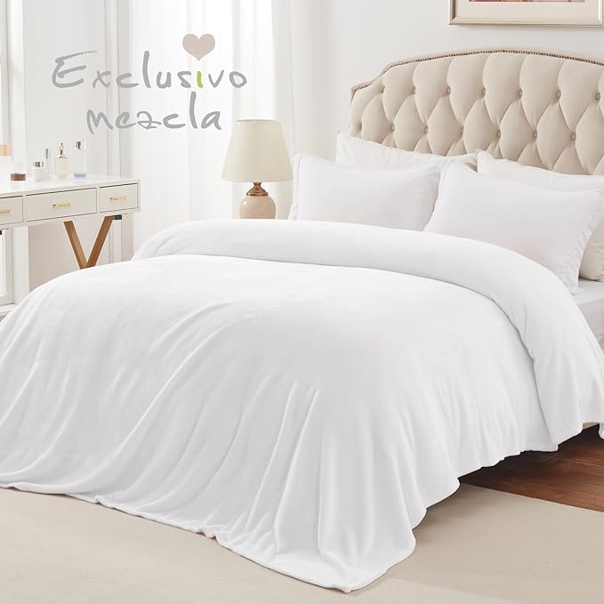 Exclusivo Mezcla Fleece Blanket Twin Size for Bed, Super Soft and Warm, All Season Use, Cozy, Plush, Lightweight, 60x80 Inches Pure White