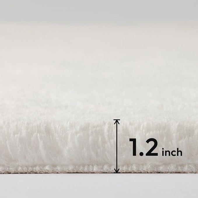 Ashler Faux Fur Rug, Ultra Soft Faux Rabbit Fur, 4 x 6 Feet Rectangle, Machine - Image 2