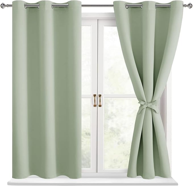 Blackout Curtains for Bedroom, 2 Panels, Seafoam Green 42 x 54 Inch | Thermal by Hiasan