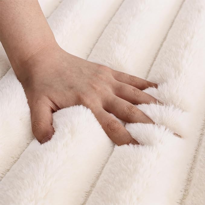 Creamy White Rabbit Striped Plush Rug 8'x10', Fluffy Faux Fur Shaggy Area Rug - Image 5