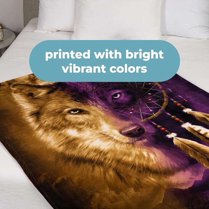 Dawhud Direct Wolf Dreamcatcher Fleece Blanket - 50x60 Inches Soft Plush Throw for Kids and Adults - Cozy Wolves Blanket for Bed, Couch, or Outdoor Use - Machine Washable, Warm Wolf-Themed Decor