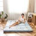 MAXYOYO Little Floral Japanese Futon Floor Mattress, Bed Mattress Topper Portable Thick Sleeping Pad Floor Bed Roll Up Camping Mattress Folding Couch Bed Mattress Pad for Guest Room Twin