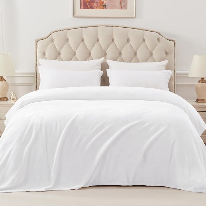 Exclusivo Mezcla Fleece Blanket Queen Size for Bed, Super Soft and Warm, All Season Use, Cozy, Plush, Lightweight, 90x90 Inches, Pure White