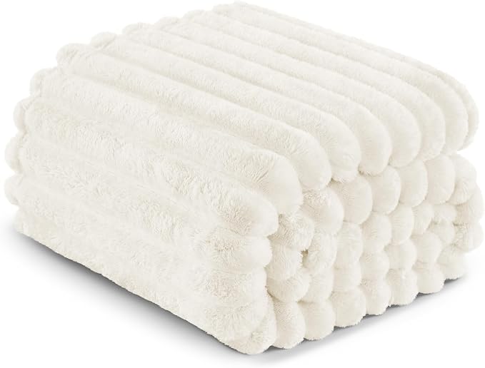 Exclusivo Mezcla Striped Fleece Throw Blanket - Image 8