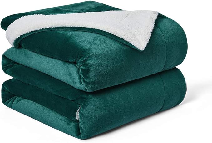 Walensee Sherpa Fleece Blanket (King Size 108”x90” Emerald Green) Plush Throw Fuzzy Super Soft Reversible Microfiber Flannel Blankets For Couch, Bed, Sofa Ultra Luxurious Warm and Cozy For All Seasons