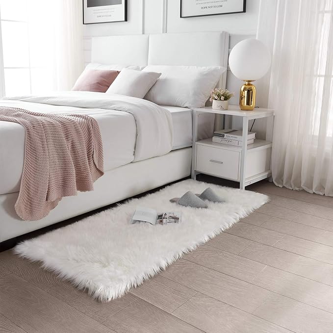 SERISSA 3x5 Fluffy White Faux Fur Area Rug - Image 2