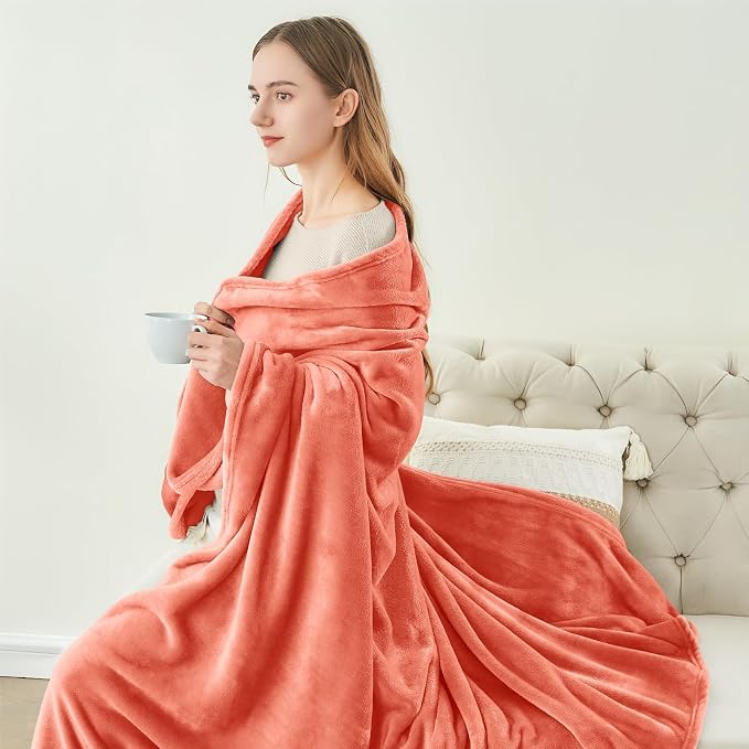 BEDELITE Fleece Blanket Soft Plush Throw - Image 4