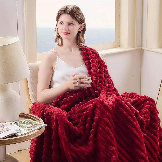 NEWCOSPLAY Fleece Ribbed Cozy Twin Blanket - Image 2