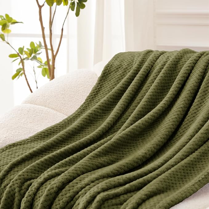 Exclusivo Mezcla Large Waffle Fleece Throw Blanket - Image 3