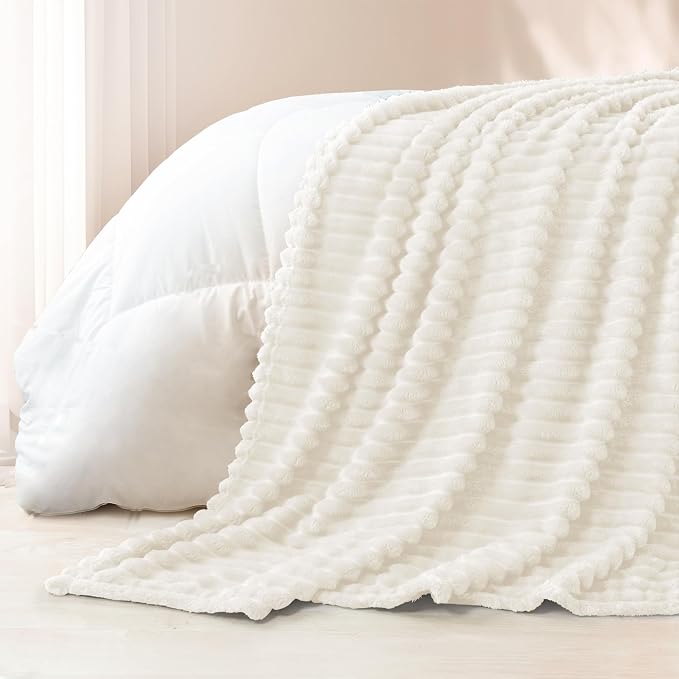 Exclusivo Mezcla Striped Twin Size Fleece Blanket - Image 6