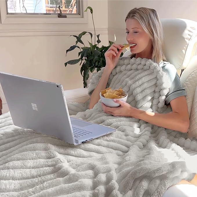 BEDELITE Ribbed King Size Blanket - Image 3