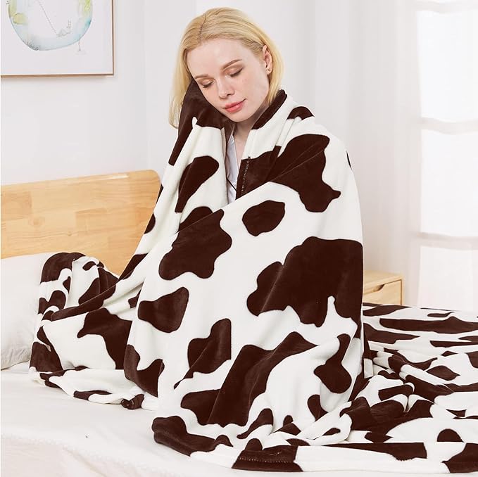 Richave Fleece Cow Print Blanket for All Season - Premium Lightweight Anti-Static Brown and Ivory Twin/Twin XL Size Extra Long Blankets, Bedroom Decor 66" x 90"(Brown Cow)