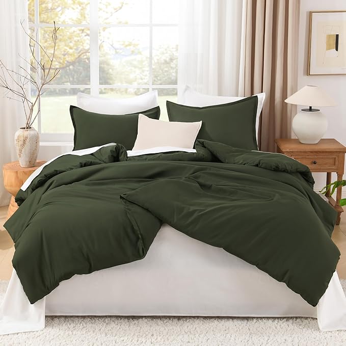 Litanika Comforters Olive Green Oversized King Size, 3 Pieces Lightweight Solid Bedding Comforter Set, All Season Fluffy Bed Set (120x98In Comforter & 2 Pillowcases)