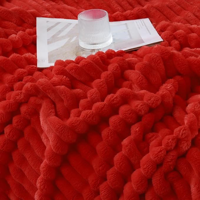 Christmas Red Throw Blanket for Couch Sofa 50"x60" Striped Design | Fleece - Image 5