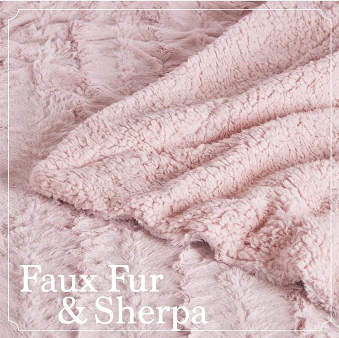 The Connecticut Home Co Throw Blanket for Couch, Soft Fluffy Room Decor, Cozy Warm Throws for Bed, Couches, Gifts for Women, Bedroom Cute Aesthetic Blankets Faux Fur and Sherpa, 65x50, Dusty Rose