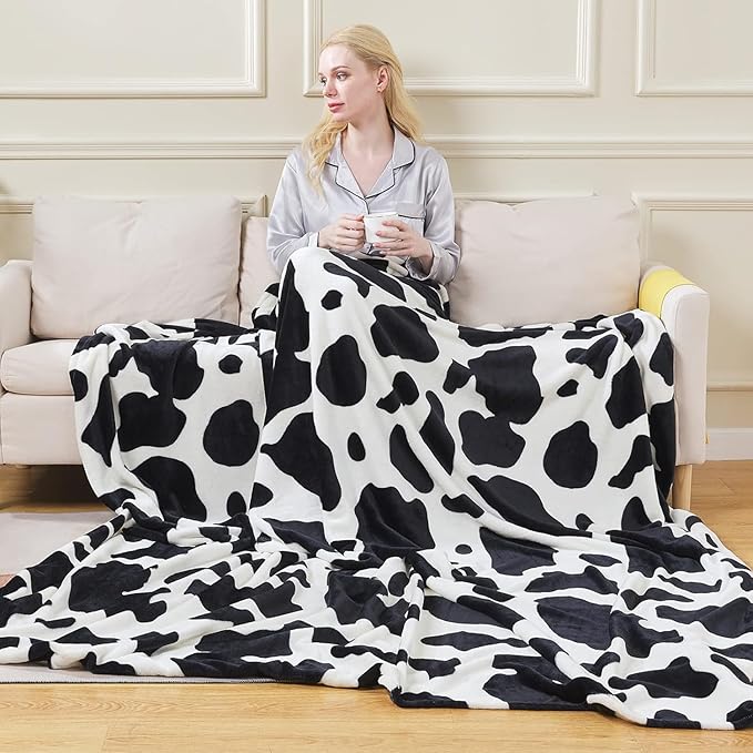 Flannel Fleece Cow Print Blanket Twin Size - Premium Lightweight Anti-Static Super Soft Cozy Plush Cow Blankets, Lightweight Microfiber Winter Warm Throw Blanket 66" x 90"(Black Cow Twin)