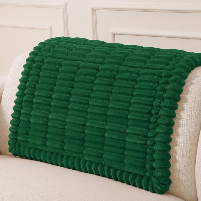 Couch Cover for Dogs, Washable Non Slip Plush Flannel Sofa Protector | Thick by hyha