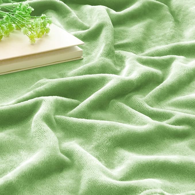 BEDELITE Fleece Blanket Soft Plush King Bed Blanket Grass Green 108"x90" | - Image 5