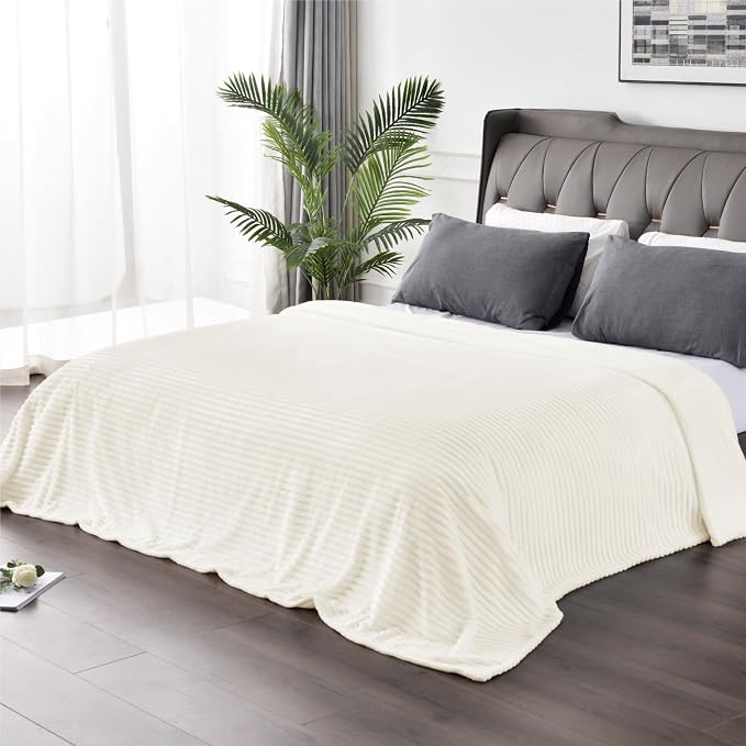 BEDELITE 3D Ribbed Jacquard Cream Blankets Queen Size - Image 6