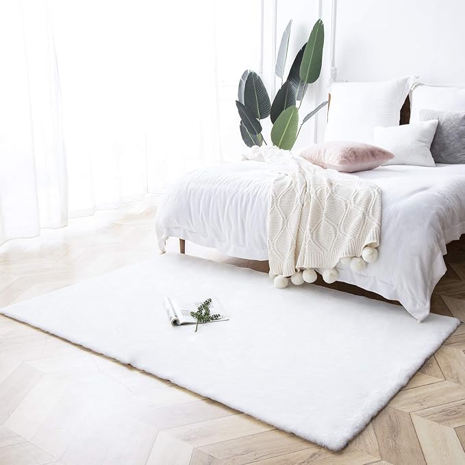 Ashler Faux Fur Rug, Ultra Soft Faux Rabbit Fur, 4 x 6 Feet Rectangle, Machine - Image 5