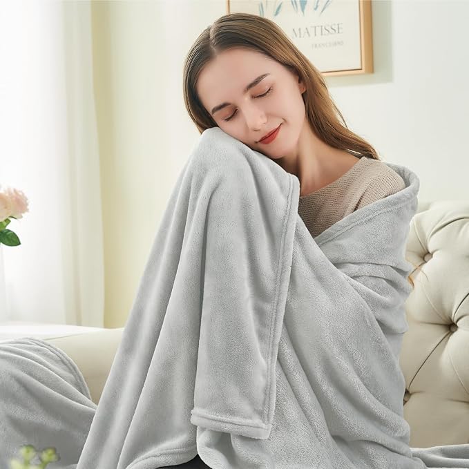 BEDELITE Fleece Blanket Soft Plush Throw - Image 3