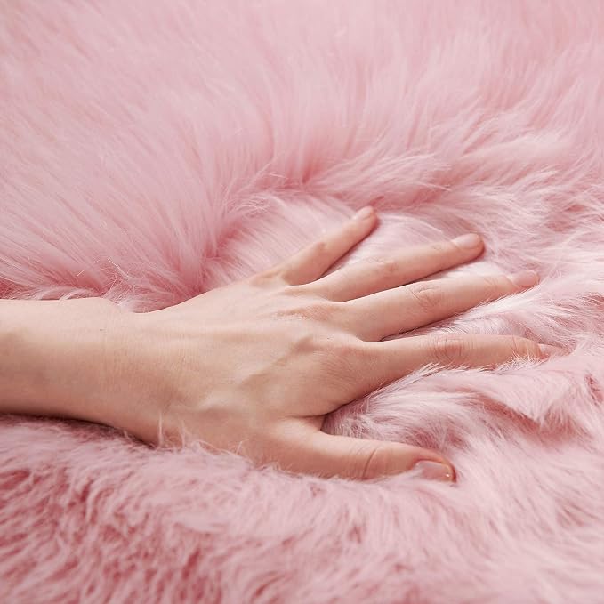SERISSA 2x6 Fluffy Pink Faux Fur Area Rug - Image 4