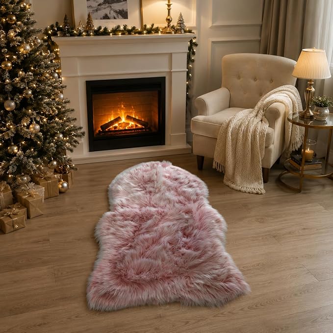 EasyJoy Faux Sheepskin Rug, Fluffy Faux Fur Rug, Ultra Soft Shag Area Rug by EasyJoy