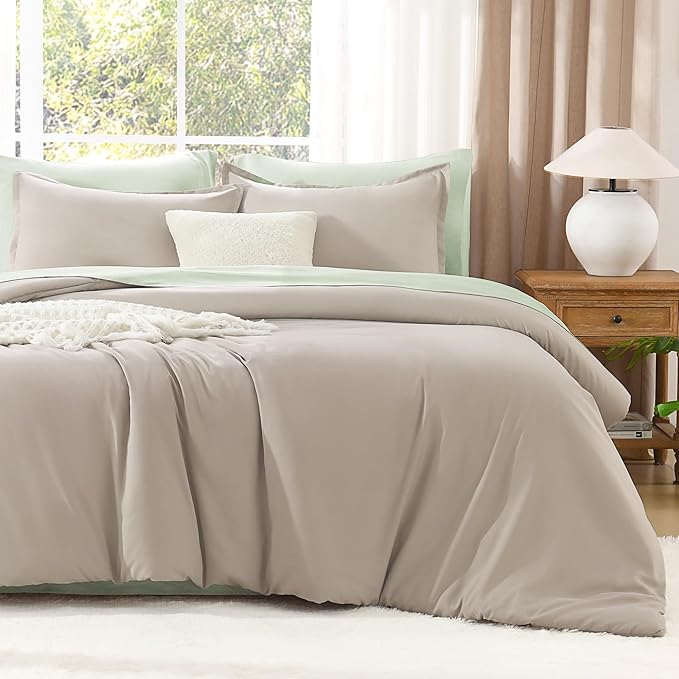 Litanika Oatmeal Comforter Full Size, 3 Pieces Lightweight Solid Bedding Comforter Set, All Season Fluffy Bed Set (79x90In Comforter & 2 Pillowcases)