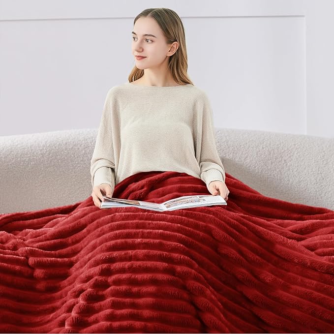 BEDELITE Ribbed Fleece Throw Blanket - Image 3