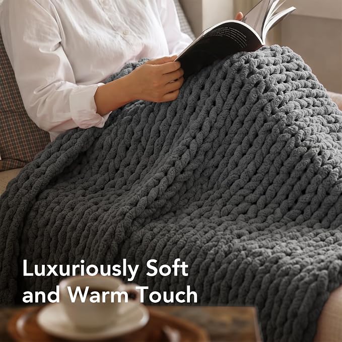 L'AGRATY Chunky Knit Throw Blanket - Image 4
