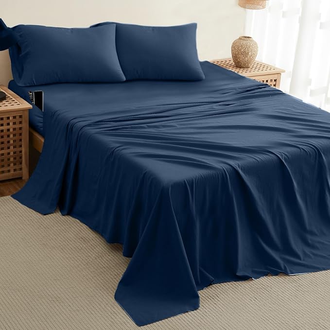DREAMCARE King Size Sheets Set – 4 pcs Cooling Sheets – up to 21” Deep Pocket King Sheet Set – Hotel Luxury Sheets & Pillowcases – Superior Softness 100% Fine Microfiber with Side Pocket – Navy Blue
