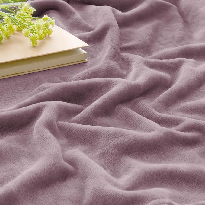 BEDELITE Fleece Blanket Soft Plush Throw - Image 4