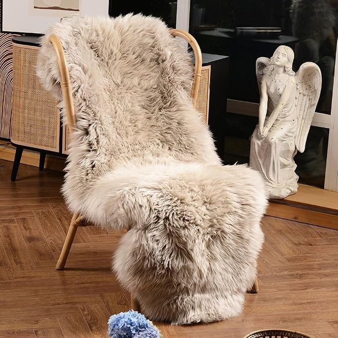 LLB Genuine Sheepskin Area Rug Wool Rug Fur Carpet Fluffy Shaggy Fur Rug by LLB