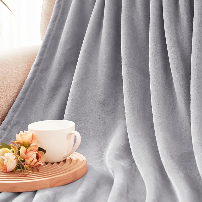 Exclusivo Mezcla Soft Fleece Blanket Queen Size - Image 8