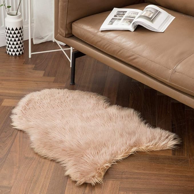 MIULEE Fluffy Area Rug 2x3 ft Faux Fur Sheepskin Rug - Image 6