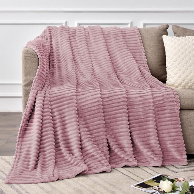 BEDELITE 3D Ribbed Berry Purple Fleece Throw Blanket - Image 2