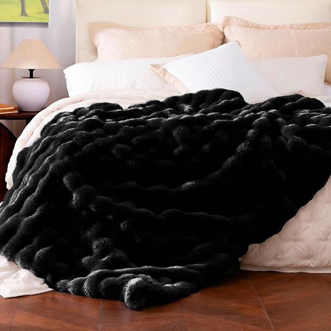 Ultra Soft Cozy Faux Fur Throw Blanket, Fuzzy Plush Thick Bubble Blanket - Image 5