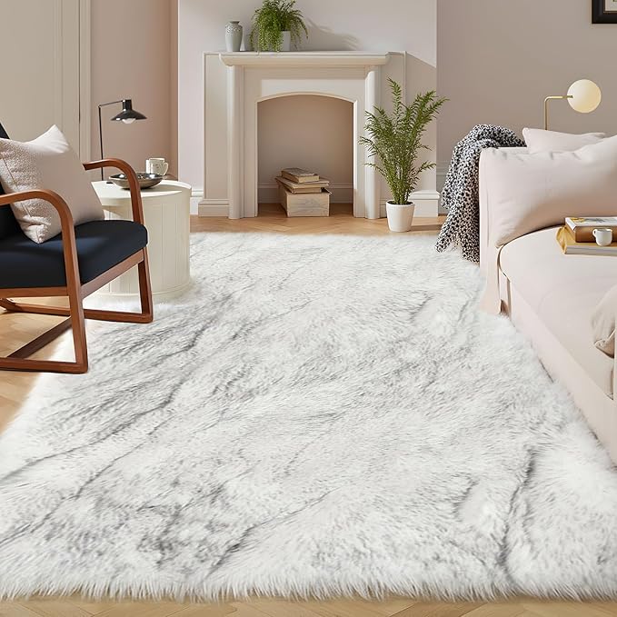 Latepis White and Grey Tips Faux Fur 7'10"x9'10" Area Rug, Soft Plush Faux Fur by Latepis