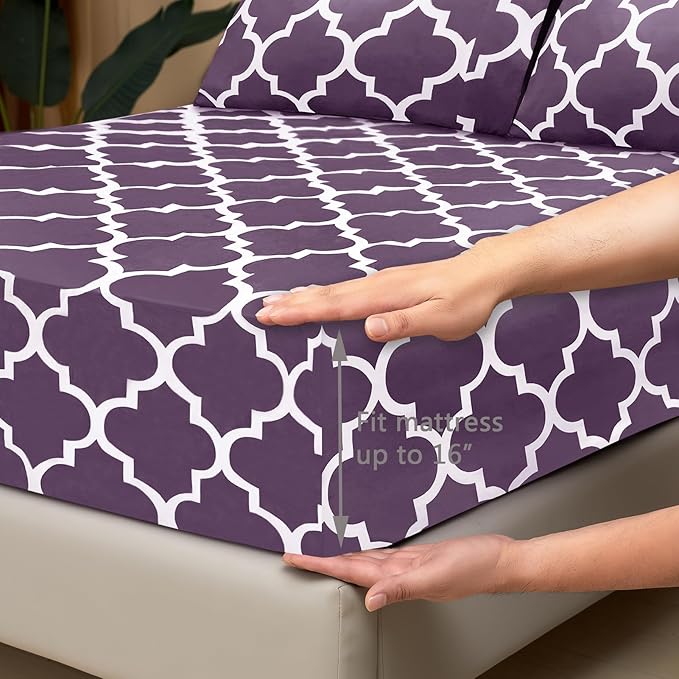 Mejoroom King Bed Sheet Set - Super Soft Brushed Microfiber 1800 Thread Count Sheets with 15 inch Deep Pocket - Wrinkle Free - 4 Piece (King, Purple Quatrefoil with White Pattern)