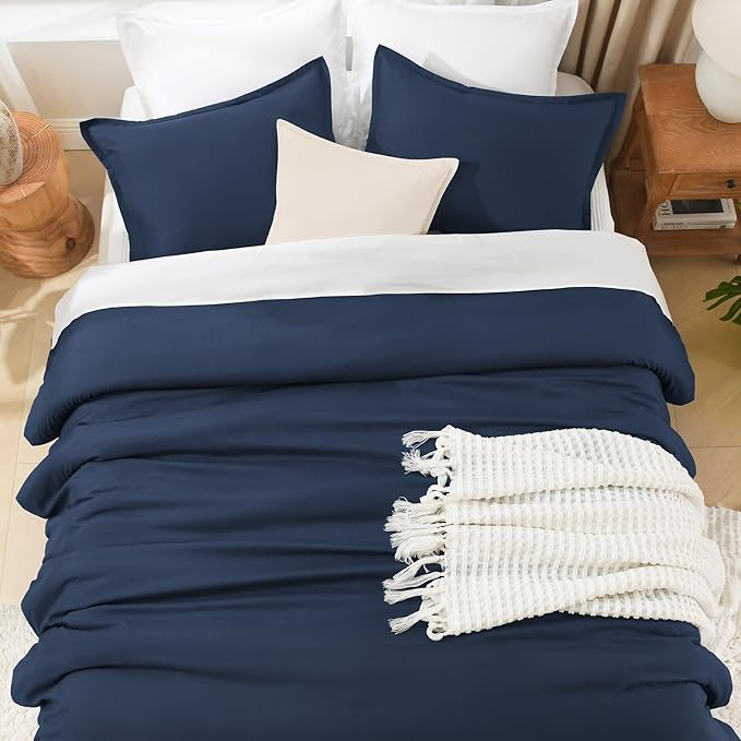 Litanika Navy Blue Comforter Set Queen Size, 3 Pieces Lightweight Solid Bedding Comforter Set, All Season Fluffy Bed Set (90x90In Comforter & 2 Pillowcases)