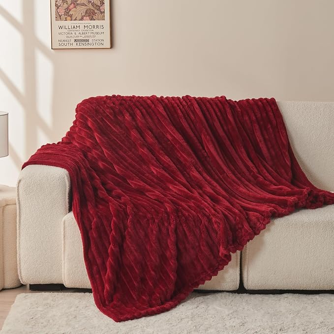 NEWCOSPLAY Fleece Ribbed Cozy Throw Blanket - Image 8