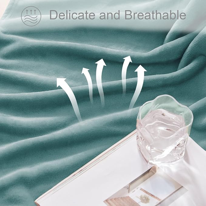 Exclusivo Mezcla Soft Fleece Throw Blanket - Image 6