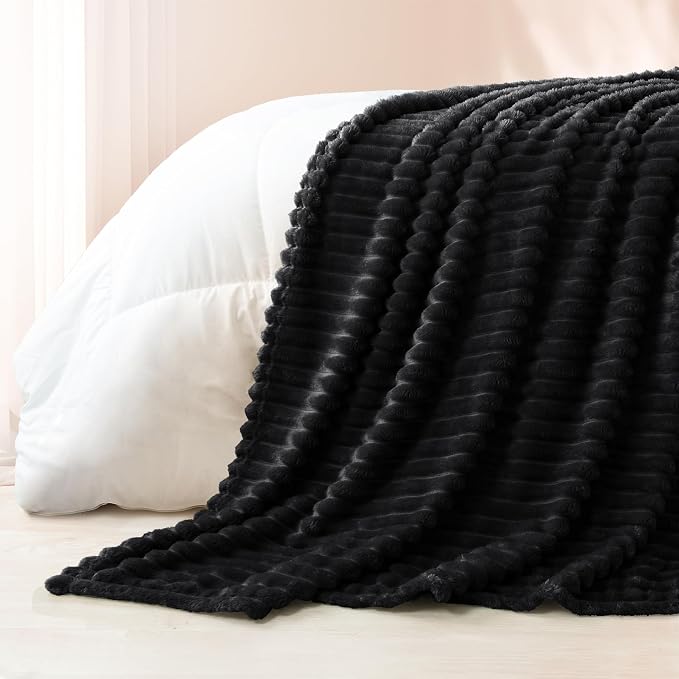 Exclusivo Mezcla Striped Queen Size Fleece Blanket - Image 6