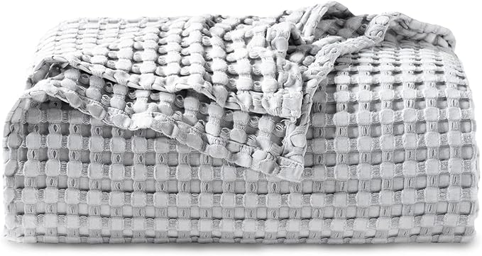 Bedsure Cooling Cotton Waffle King Size Blanket - Lightweight Breathable Summer Blanket of Rayon Derived from Bamboo for Hot Sleepers, Luxury Throws for Bed, Couch and Sofa, Grey, 104x90 Inches