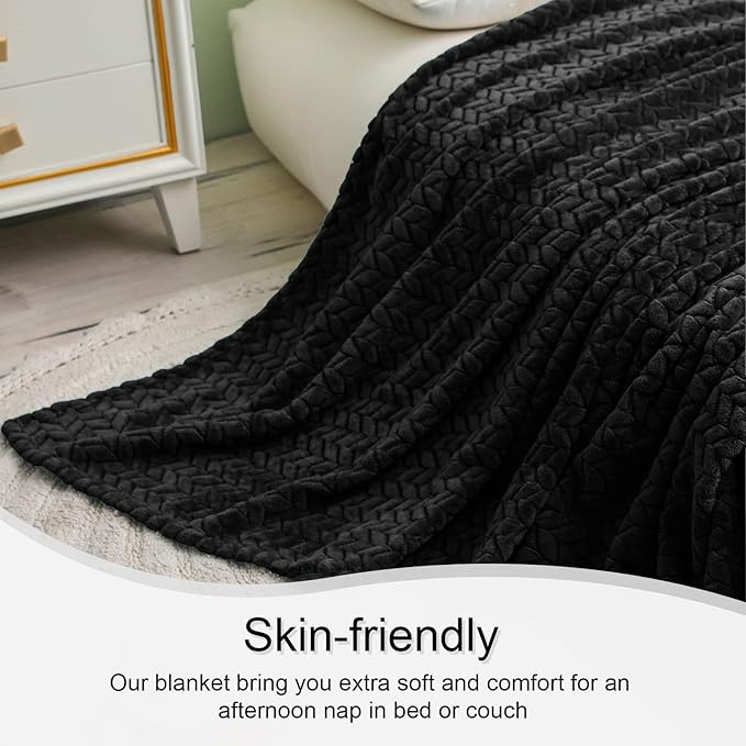 Exclusivo Mezcla Fleece Twin Size Blanket for Bed, 90x66 Inches Soft Cozy Jacquard Flannel Blankets, Lightweight Fuzzy Plush Warm for Winter, Black